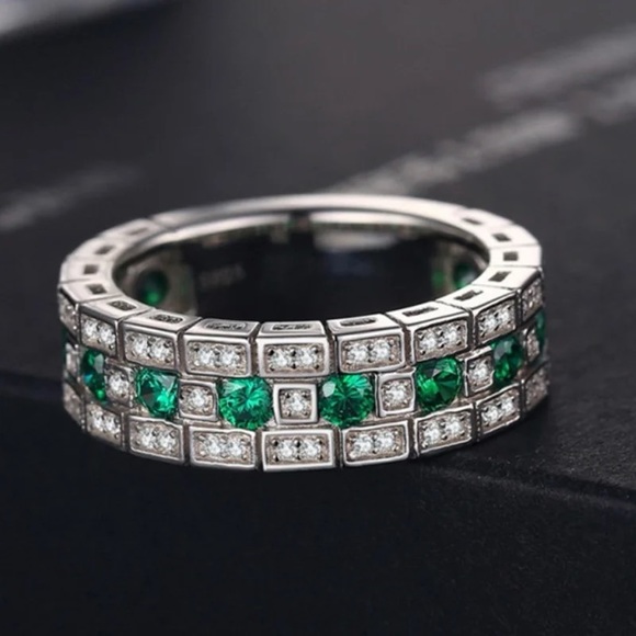 Jewelry - New 925 Silver Luxury Band Emerald Diamond Ring